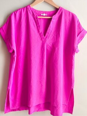 Jodifl Women's Hot Pink V-Neck Short Sleeve Top